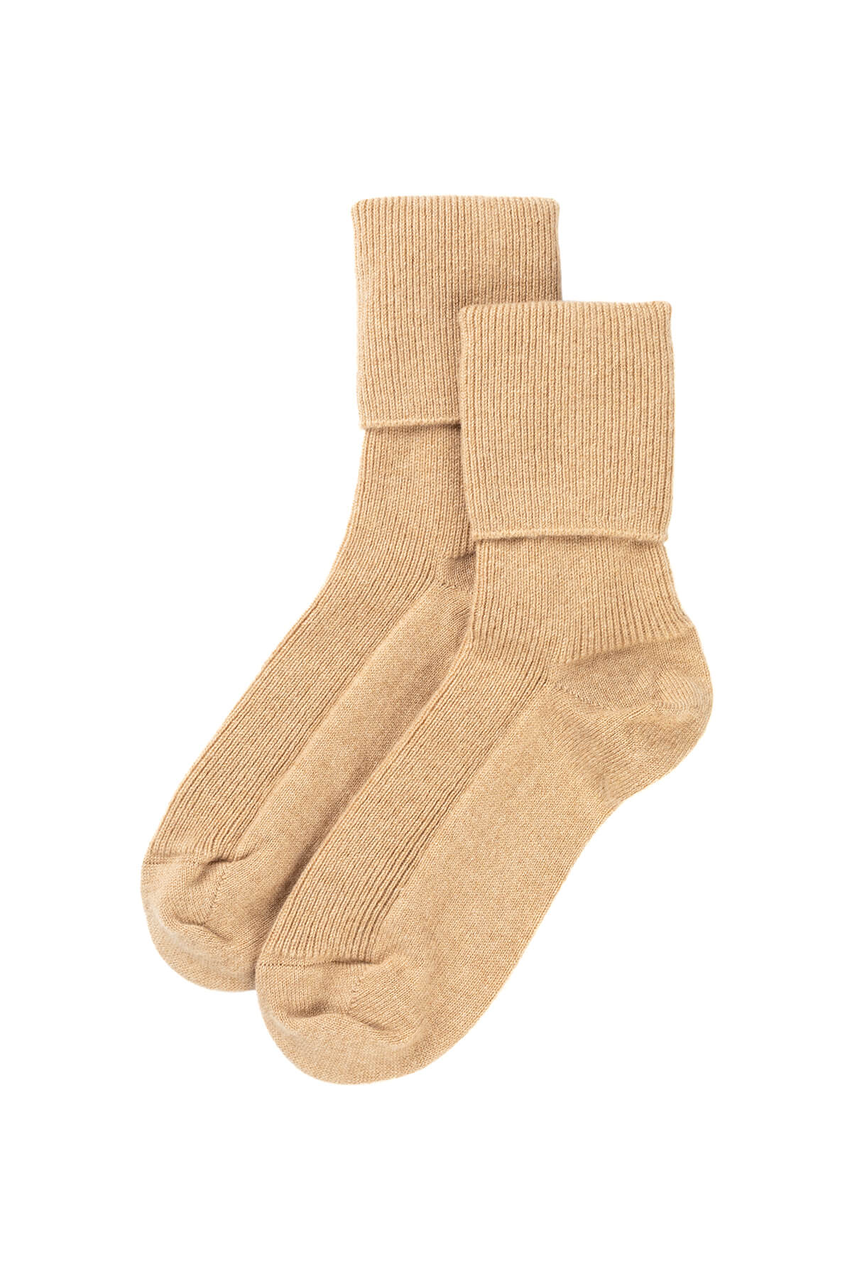 Johnstons of Elgin’s Light Camel Women's Cashmere Socks on a white background HBN00007HB4404ONE