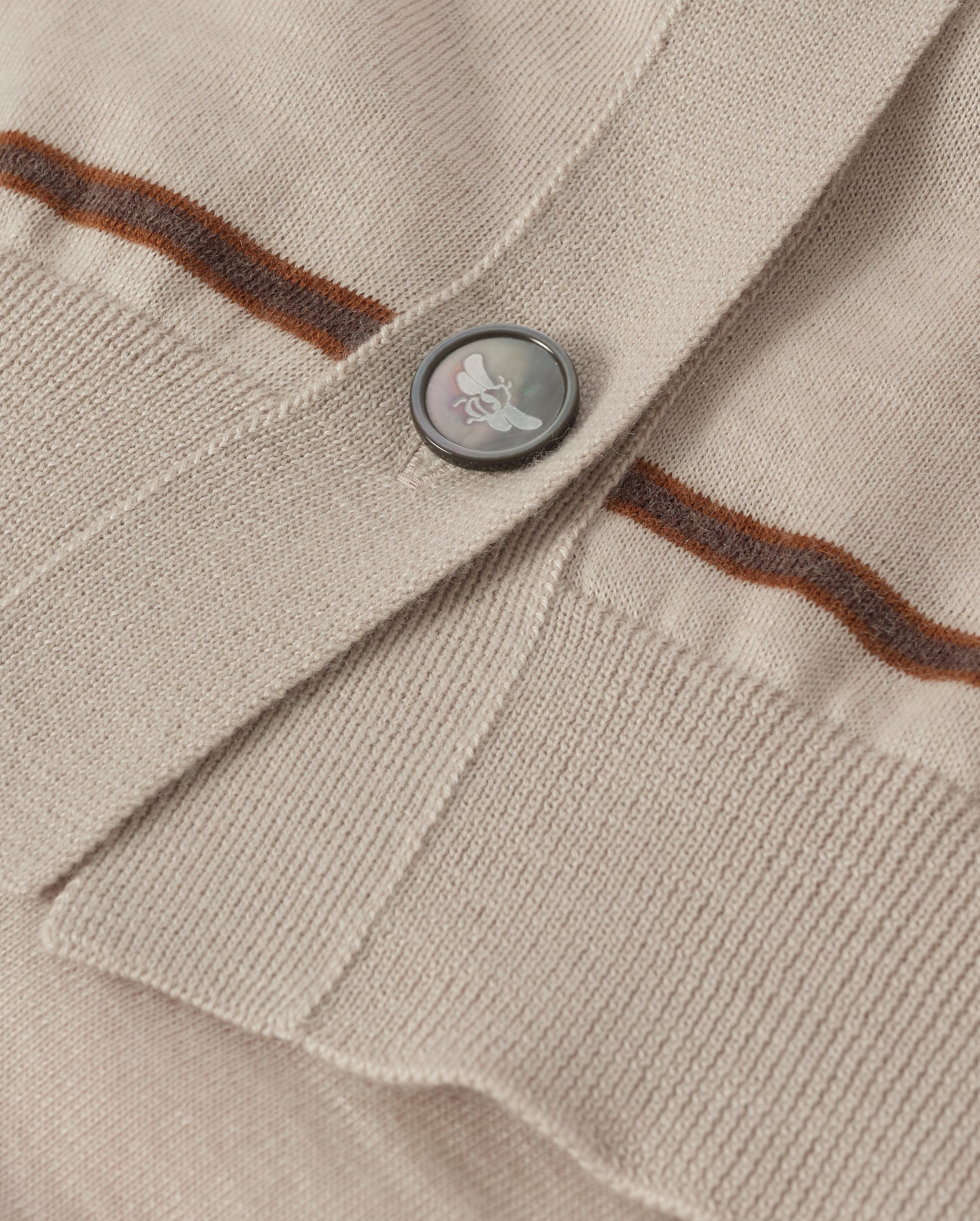 JOHNSTONS OF ELGIN EFFIE VEE CARDIGAN SUPERFINE CASHMERE VEE NECK CARDIGAN WITH TIPPING - 3 PLY CREAM 100% CASHMERE KAI06032Q26335