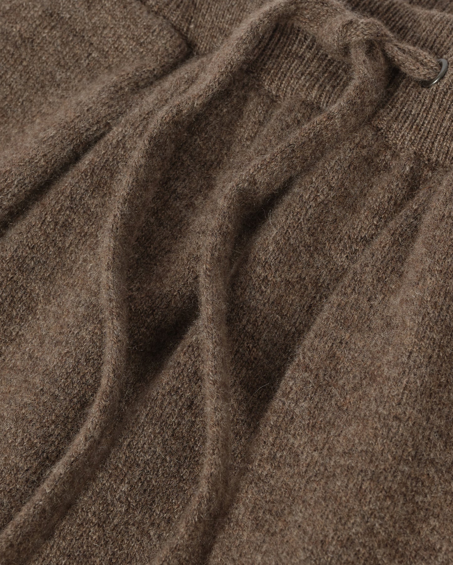JOHNSTONS OF ELGIN LEWIS LOUNGE PANTS PERFORMANCE CASHMERE TAPERED JOGGERS - 2 PLY BROWN 97% CASHMERE, 3% POLYESTER KBP01124HB7128