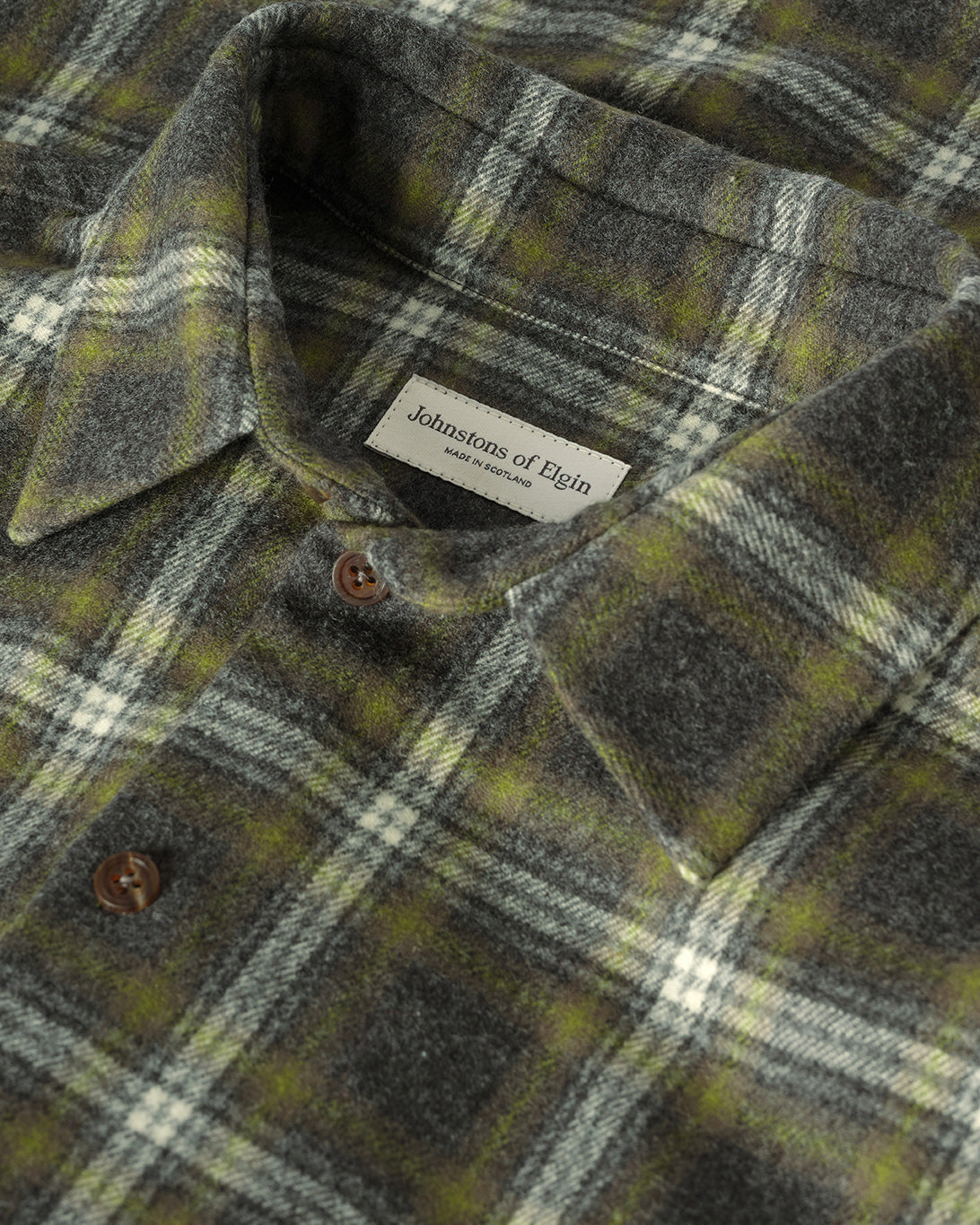 JOHNSTONS OF ELGIN MENS CAPERCAILLIE WOOL CM OVERSHIRT 90% WOOL, 10% CASHMERE TB000859RU7843