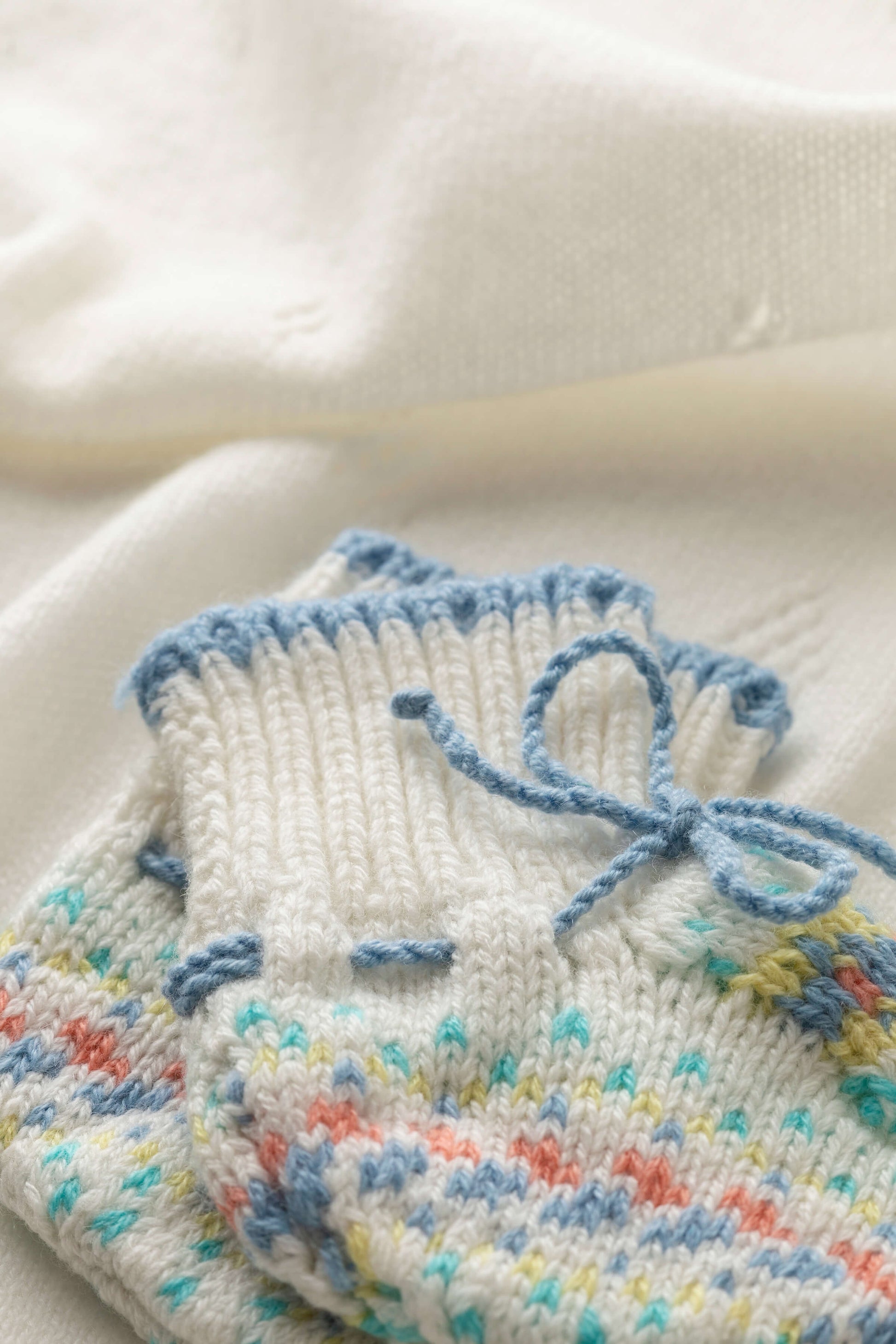 Johnstons of Elgin Baby Handknits SKYLINE (BLUE) Hand Knit Fairisle Cashmere Baby Booties JA000138SD0309