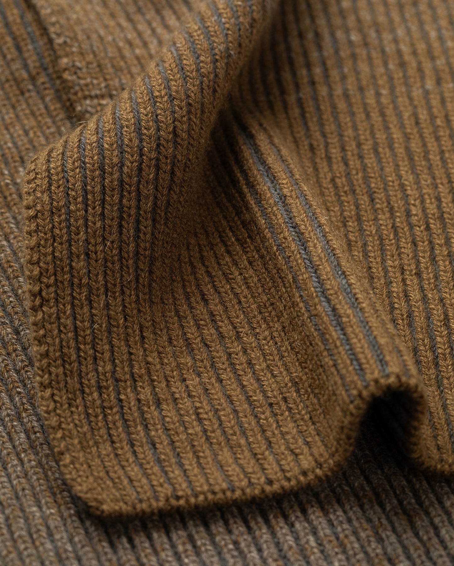 JOHNSTONS OF ELGIN CASHMERE RIBBED OMBRE PIONEER SCARF GREY 100% CASHMERE HAA03641Q26256ONE