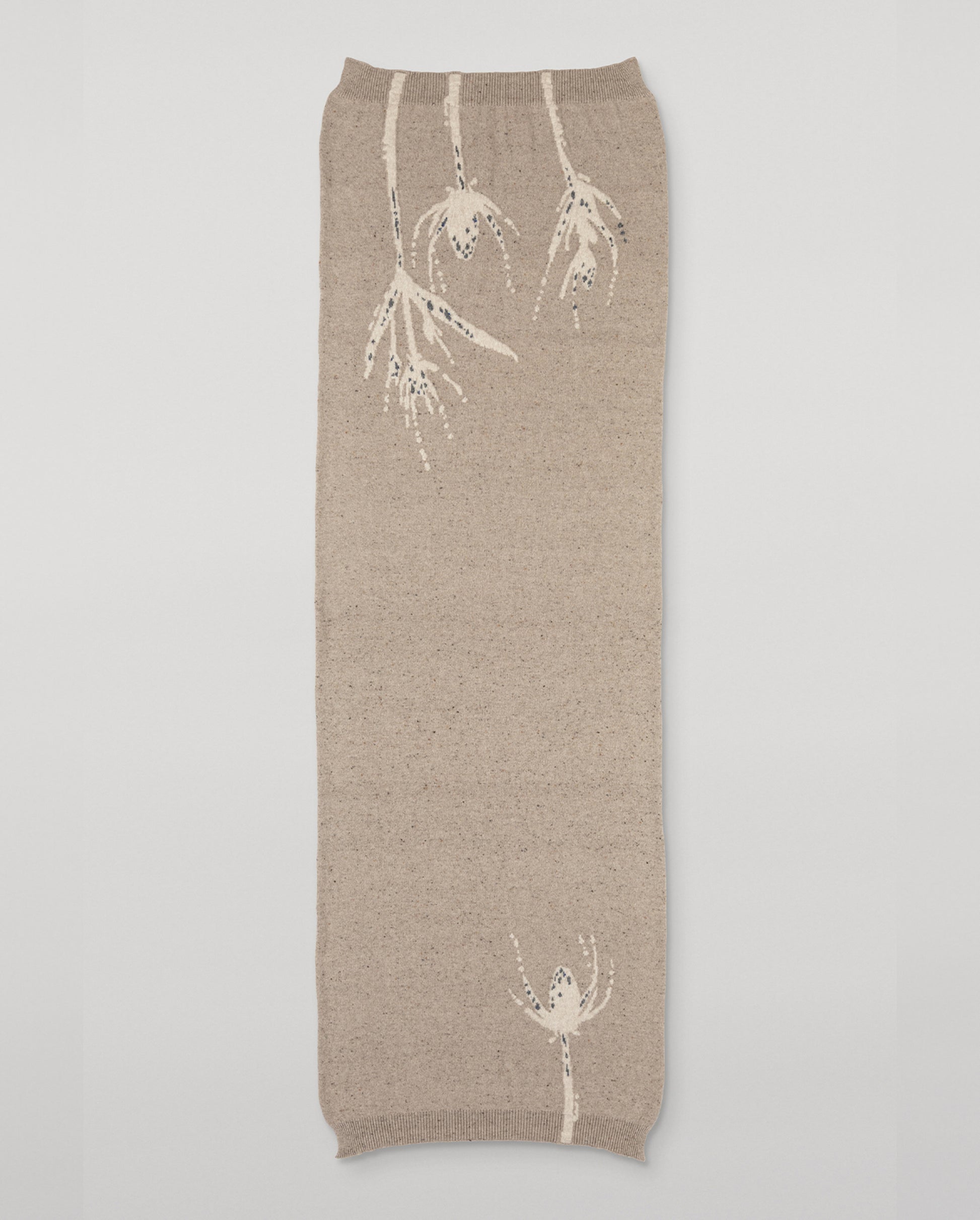 JOHNSTONS OF ELGIN CASHMERE DONEGAL INTARSIA WILD THISTLE WRAP CREAM 100% CASHMERE HAA03645JU1624ONE