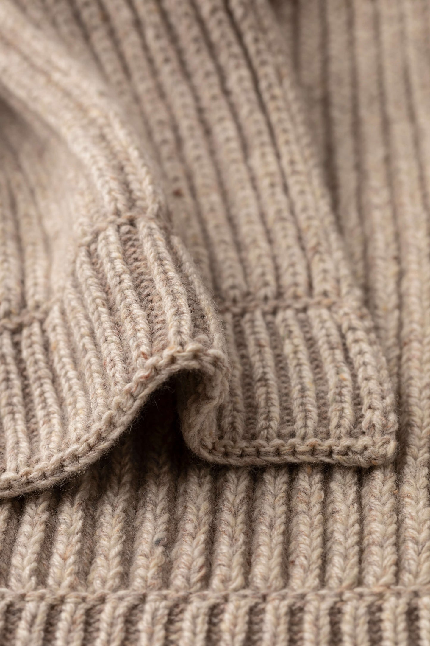 Johnstons of Elgin AW25 Knitted Accessories Cream Dun Donegal Cashmere Cream Knitted Scarf HAC03530Q25315ONE