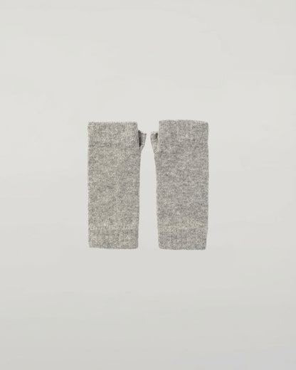 Johnstons of Elgin AW24 Knitted Accessory Light Grey Cashmere Wrist Warmers HAD03215HA0308ONE