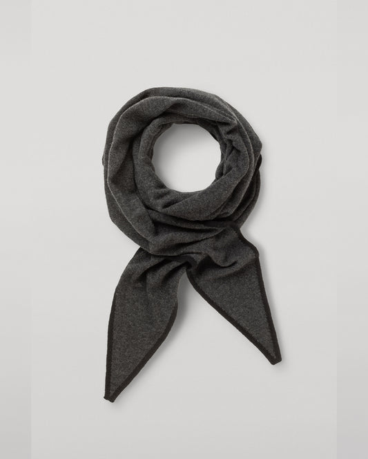 JOHNSTONS OF ELGIN CASHMERE GAUZY ETHEL DIAMOND SCARF BLACK & GREY 100% CASHMERE HAE03401Q26237ONE