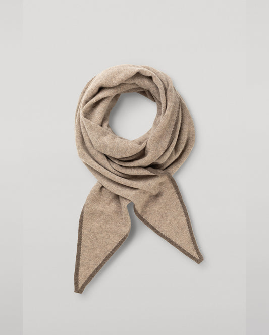 JOHNSTONS OF ELGIN CASHMERE GAUZY ETHEL DIAMOND SCARF BROWN 100% CASHMERE HAE03401Q26241ONE