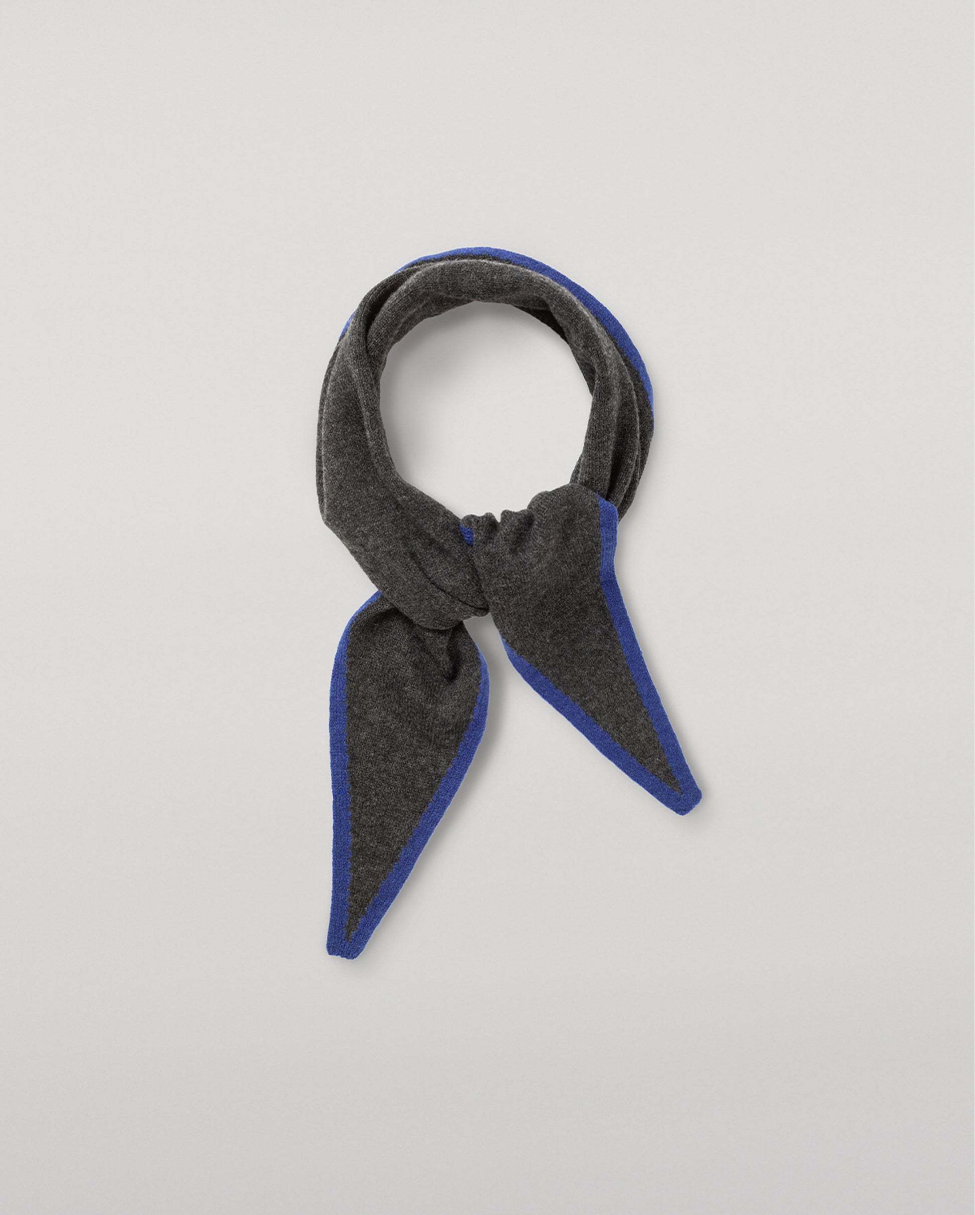 JOHNSTONS OF ELGIN CASHMERE GAUZY ANYA DIAMOND NECK TIE GREY & BLUE 100% CASHMERE HAE03431Q26238ONE