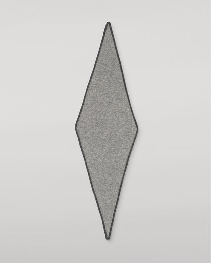 JOHNSTONS OF ELGIN CASHMERE GAUZY ANYA DIAMOND NECK TIE GREY 100% CASHMERE HAE03431Q26239ONE