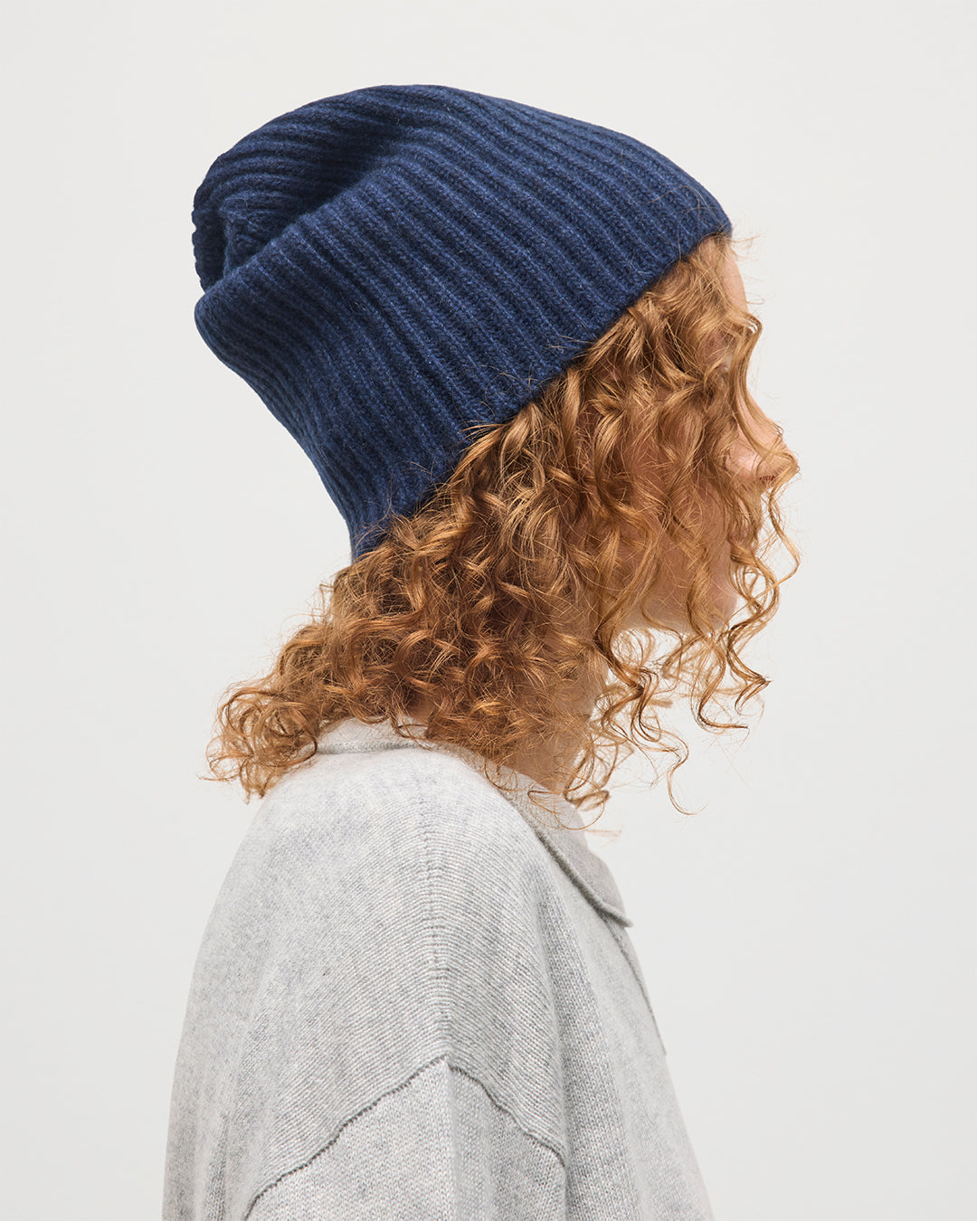 JOHNSTONS OF ELGIN LOVAT HAT NAVY 100% CASHMERE HAY03614HD7350ONE