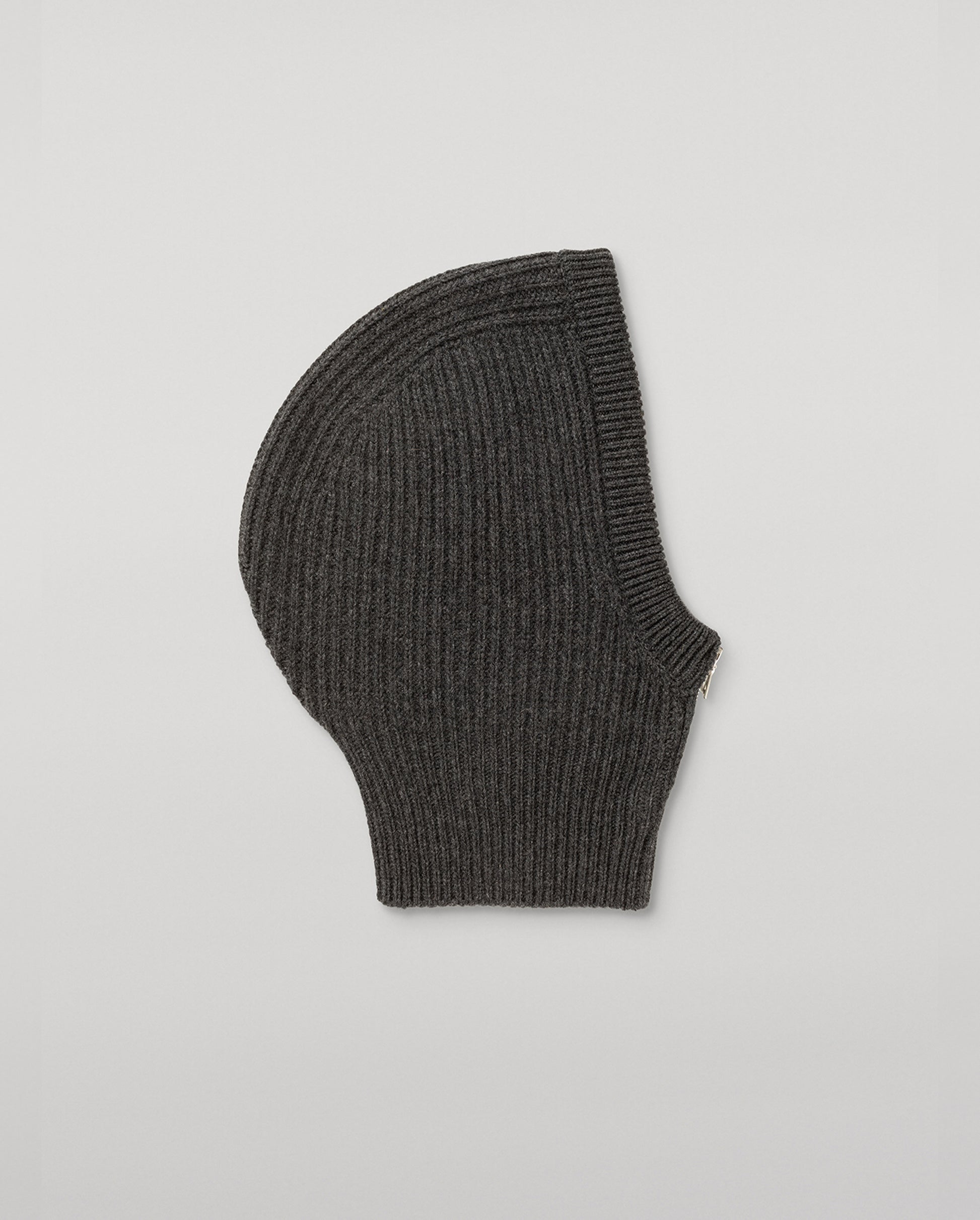 JOHNSTONS OF ELGIN CASHMERE RIBBED NEVIS HOOD WITH ZIP FASTENING DARK GREY 100% CASHMERE HAY03615Q26295ONE