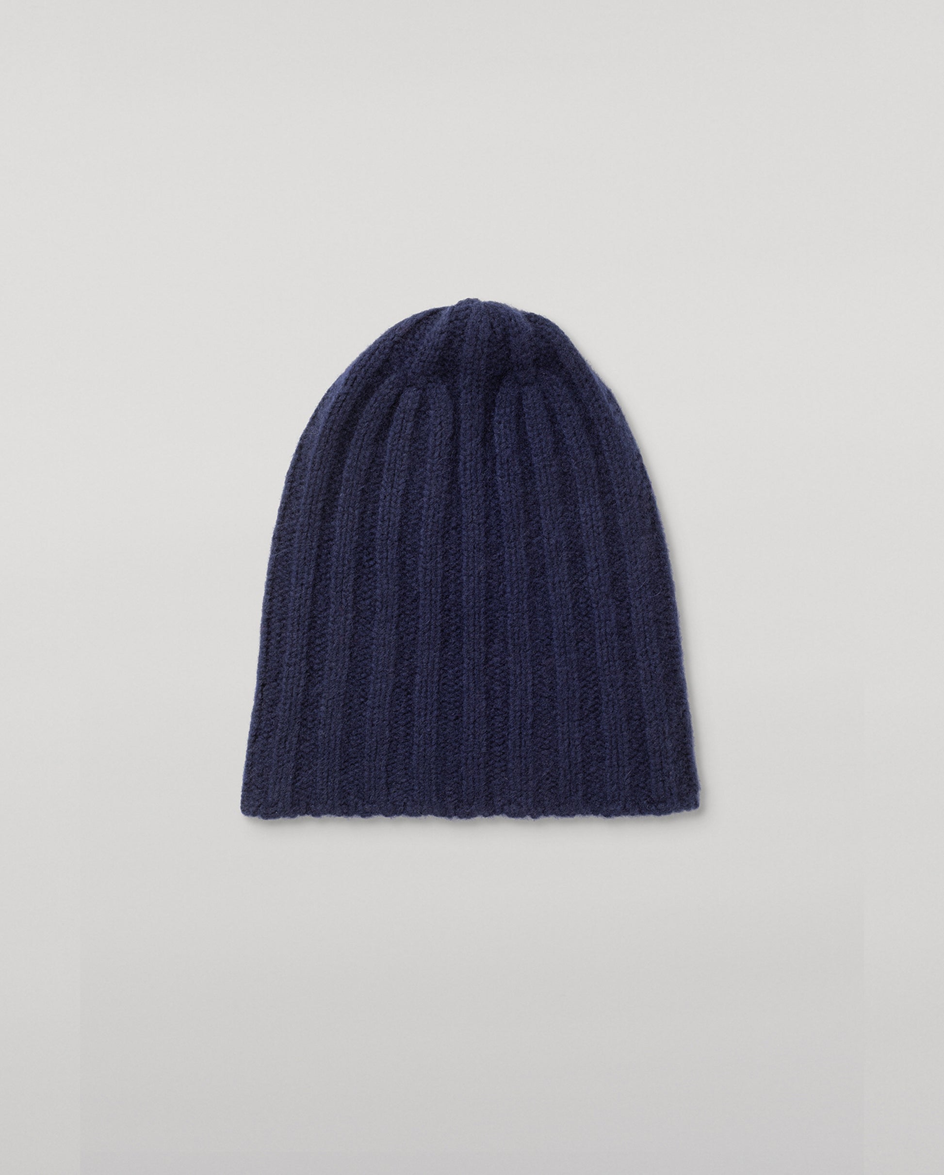 JOHNSTONS OF ELGIN BRUSHED CASHMERE SILK FLAT RIB BHALTAIR BEANIE BLUE 74% CASHMERE, 26% SILK HBC01196HD4510ONE