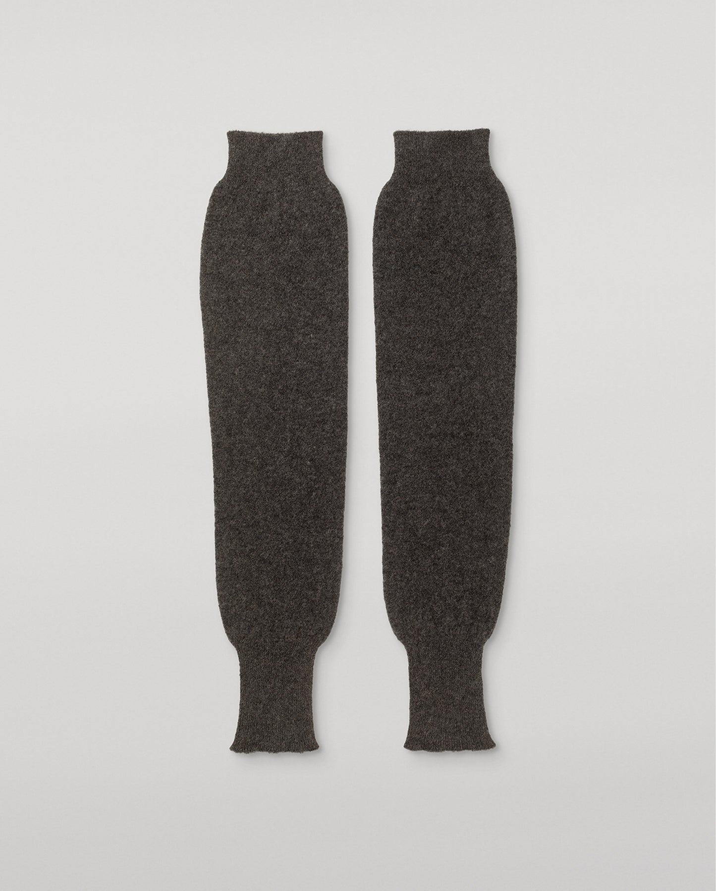 JOHNSTONS OF ELGIN WOMENS BRUSHED CASHMERE SILK JERSEY TEXA LEG WARMERS DARK GREY 74% CASHMERE, 26% SILK HBP01180HA7232ONE