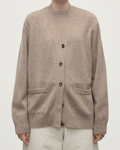 Model wearing Johnstons of Elgin AW25 Women's Knitwear Ash Boyfriend-Fit Brown Cashmere Cardigan close up KAA05560HB4334