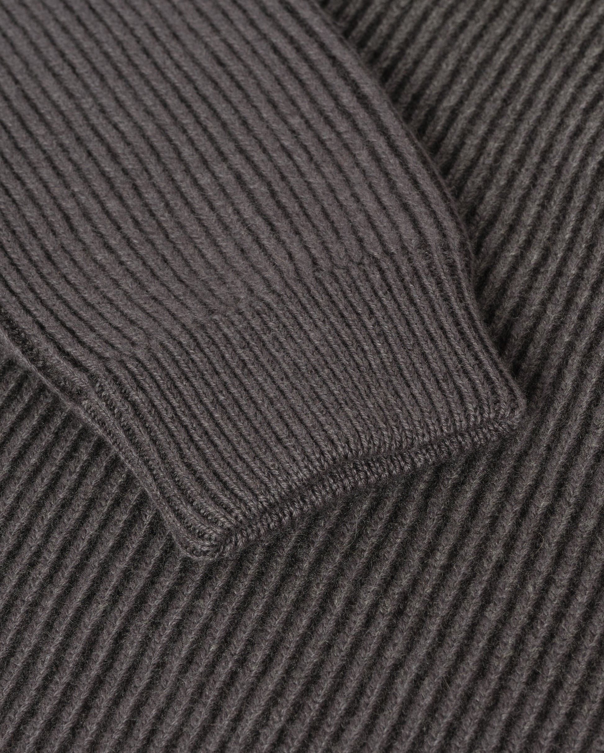 JOHNSTONS OF ELGIN PIONEER CREW SWEATER CASHMERE RIBBED OMBRE CREW NECK SWEATER - 6 PLY GREY 100% CASHMERE KAA05954Q26322