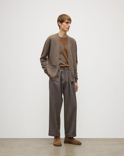JOHNSTONS OF ELGIN REDPATH VEE NECK CARDIGAN CASHMERE VEE NECK CARDIGAN - 4 PLY BROWN 100% CASHMERE KAA05962HB7128