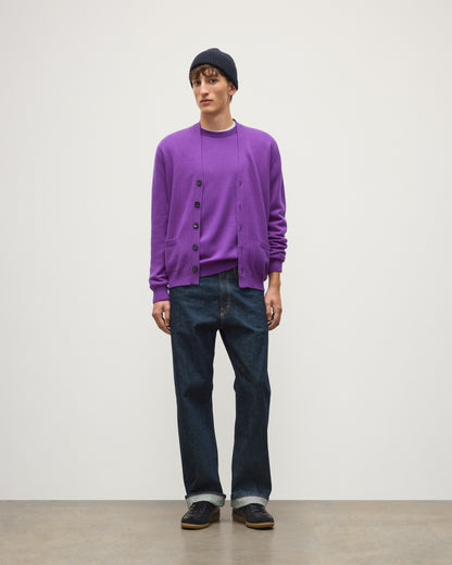 JOHNSTONS OF ELGIN REDPATH VEE NECK CARDIGAN CASHMERE VEE NECK CARDIGAN - 4 PLY PURPLE 100% CASHMERE KAA05962SD5371