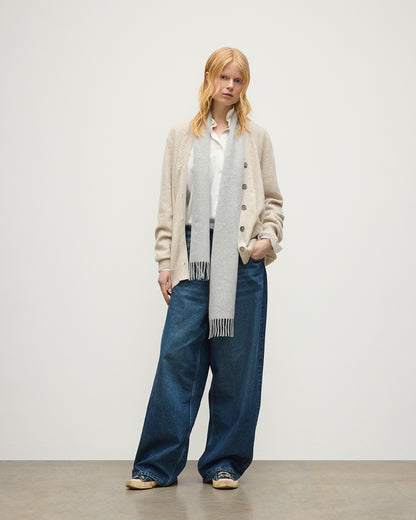 JOHNSTONS OF ELGIN WILD THISTLE INTARSIA CARDIGAN CASHMERE THISTLE INTARSIA VEE NECK CARDIGAN WITH POCKETS CREAM 100% CASHMERE KAA05974JU1659