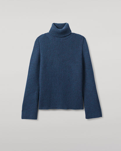 Johnstons of Elgin AW25 Women's Knitwear Heather Navy Roll-Collar Navy Cashmere Jumper close up KAB05492HD7321