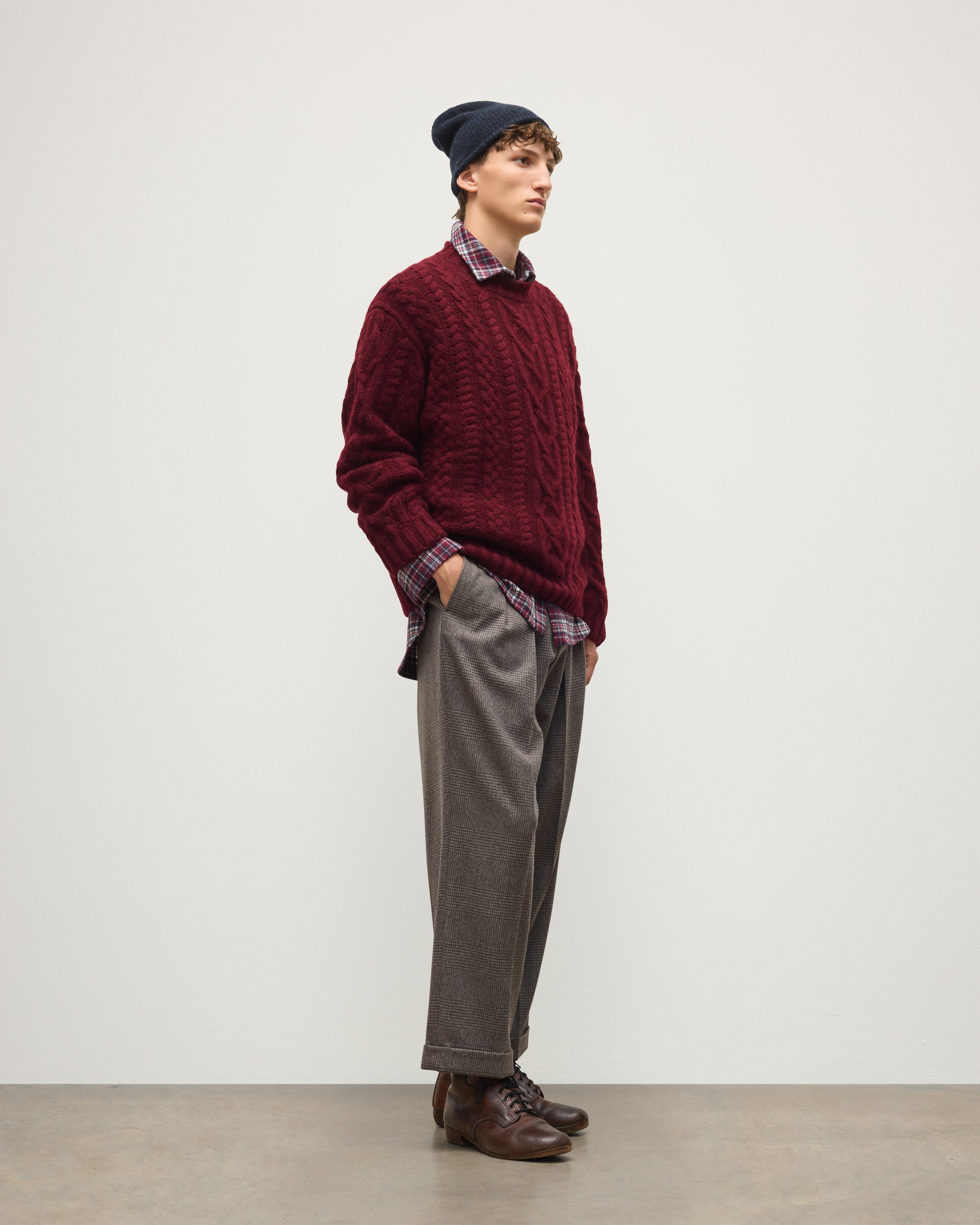 JOHNSTONS OF ELGIN MACDONALD CABLE CREW CASHMERE ARAN CABLE CREW SWEATER DARK RED 100% CASHMERE KAB06009HE7068