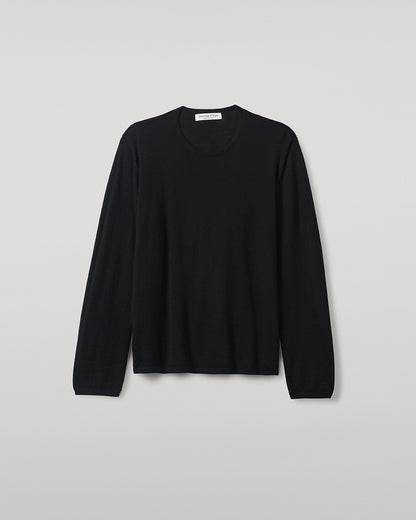 Johnstons of Elgin AW25 Women's Knitwear Black Superfine Cashmere Black Jumper Close Up KAI05318SA7146