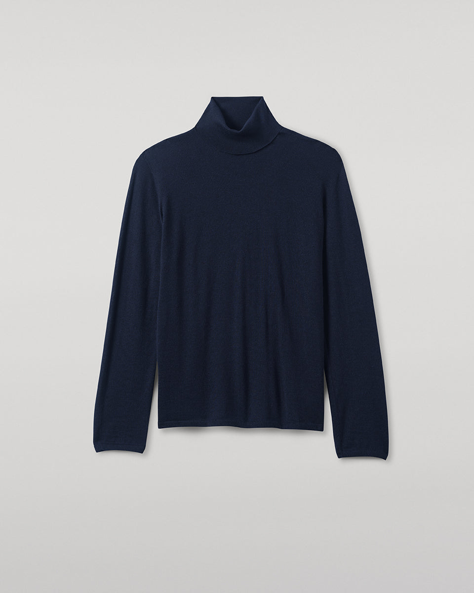Johnstons of Elgin AW25 Women's Knitwear Dark Navy Superfine Cashmere Navy Roll Neck Jumper Close Up KAI05607SD7600