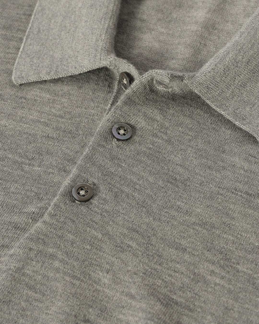 JOHNSTONS OF ELGIN MENS FIN SHORT SLEEVE SUPERFINE CASHMERE KAI05741HA4253