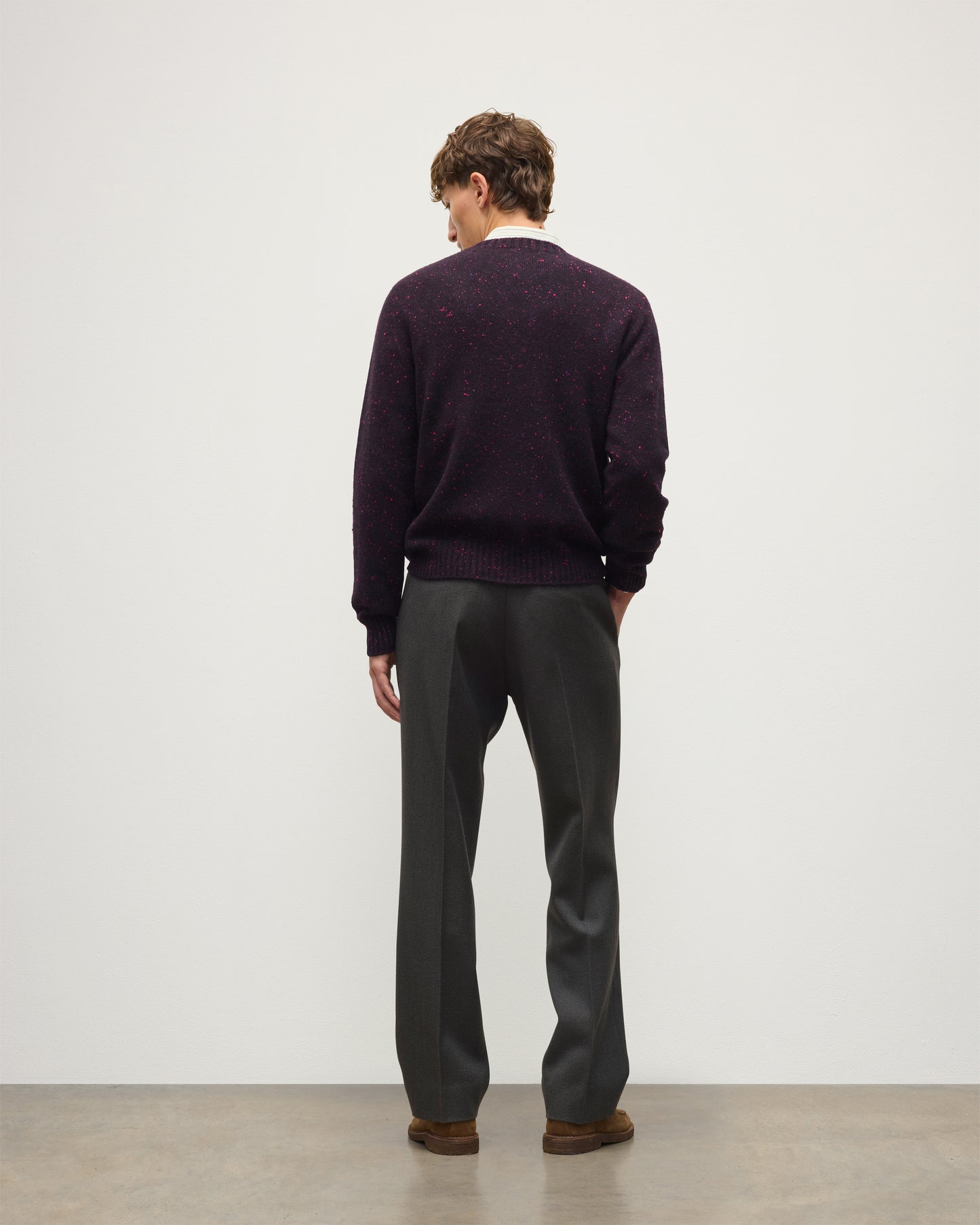JOHNSTONS OF ELGIN TIREE CREW SWEATER DONEGAL CASHMERE CREW SWEATER DARK PURPLE 100% CASHMERE KAI05755HD7360