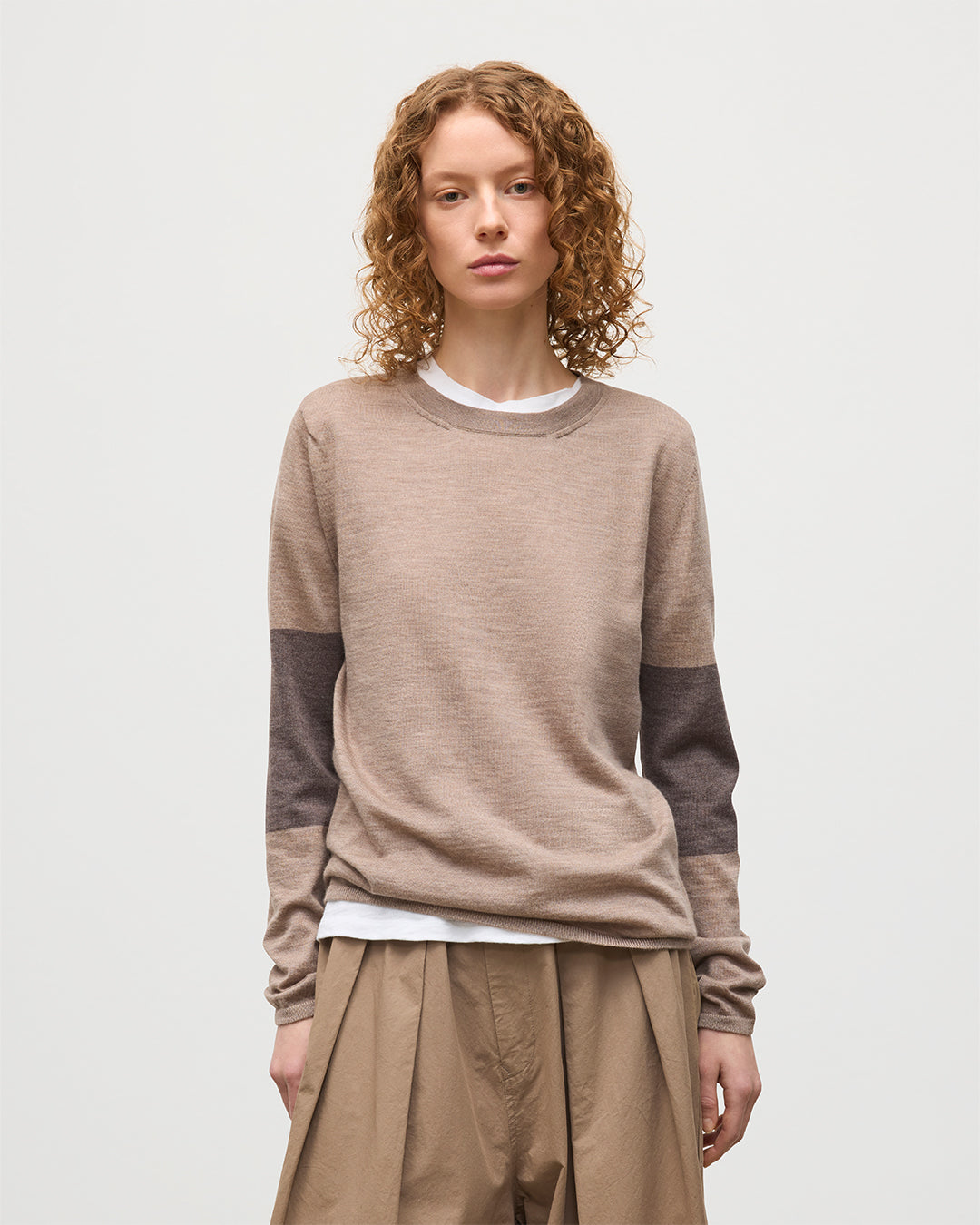 JOHNSTONS OF ELGIN WOMENS EUNA T-SHIRT BROWN 100% SUPERFINE CASHMERE KAI05761Q25961