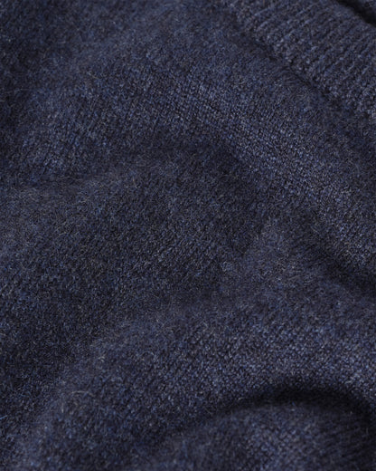 JOHNSTONS OF ELGIN MENS RORY CREW CLASSIC JUMPER NAVY 100% CASHMERE KAP05471HD7350