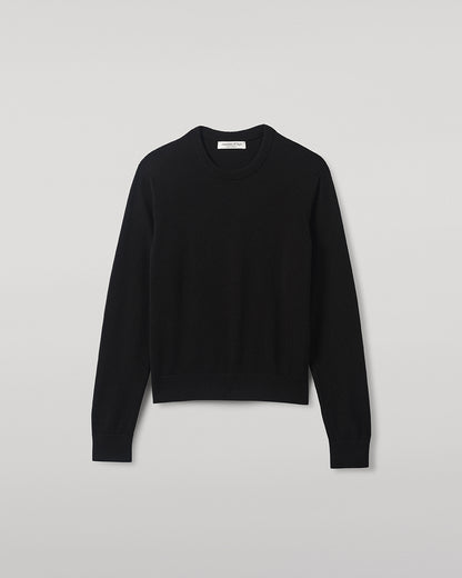 Johnstons of Elgin AW25 Women's Knitwear Black Classic Cashmere Black Round Neck Jumper close up KAP05572SA7210