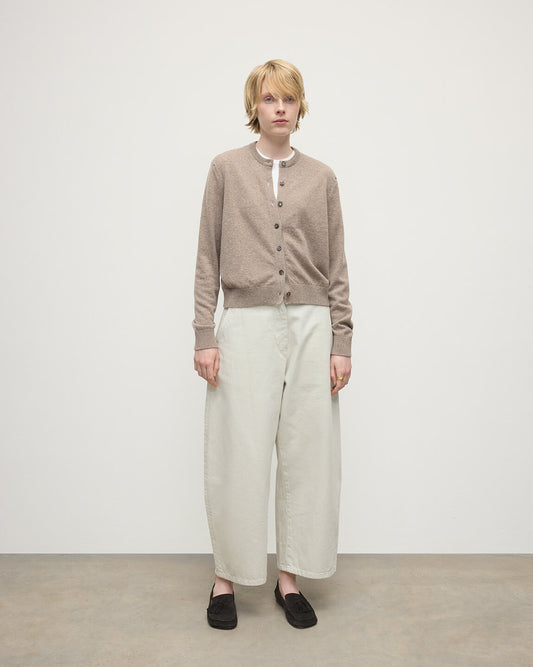 Model wears Johnstons of Elgin AW25 Women's Knitwear Ash Classic Cashmere Brown Cardigan Front KAP05573HB4334