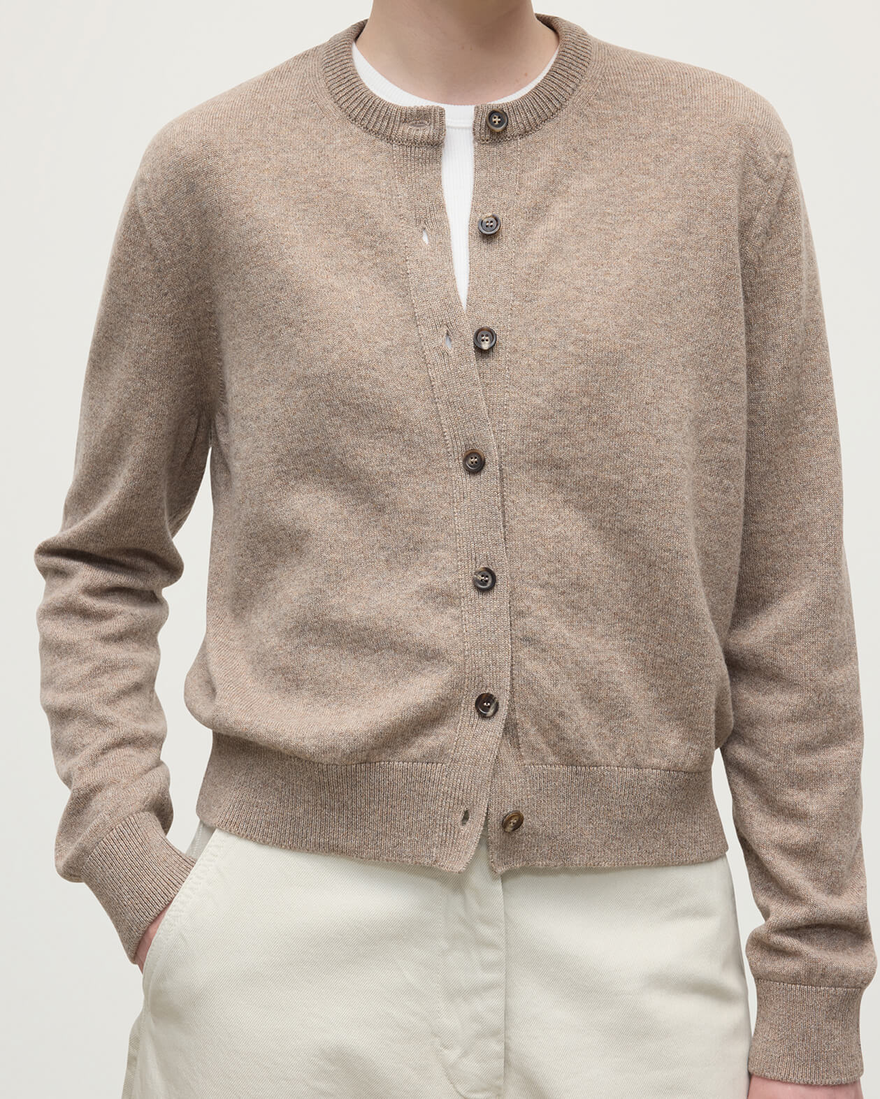 Model wears Johnstons of Elgin AW25 Women's Knitwear Ash Classic Cashmere Brown Cardigan Close Up KAP05573HB4334