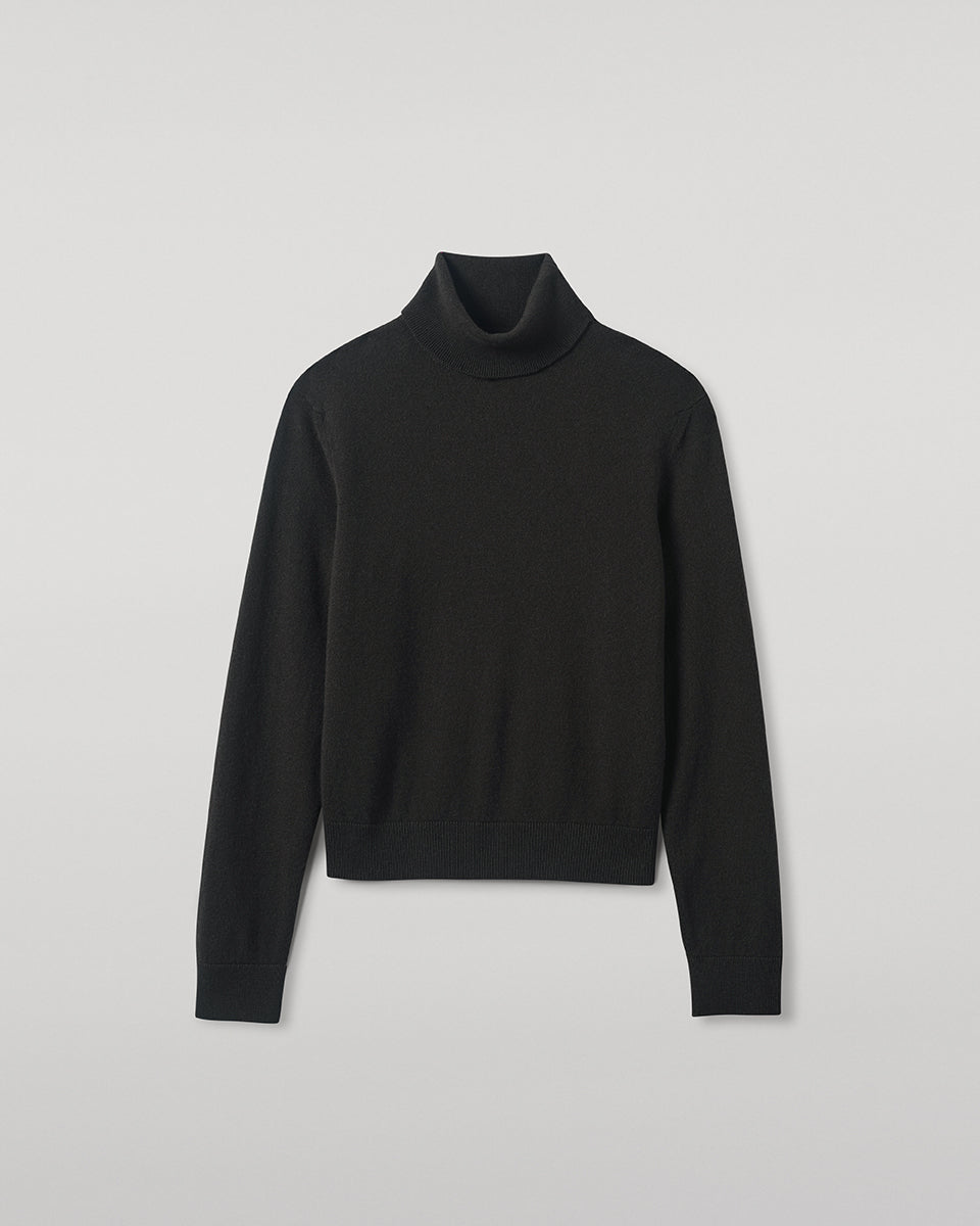 Johnstons of Elgin AW25 Women's Knitwear Iron Classic Cashmere Grey Roll Neck Jumper KAP05584SC7330