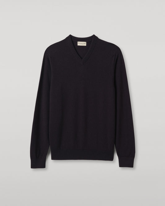 Johnstons of Elgin  Men's Knitwear Dark Navy Classic Cashmere Navy V Neck KAP05594SD7666