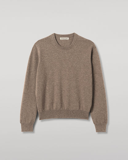 JOHNSTONS OF ELGIN LUNAN CREW SWEATER CLASSIC CASHMERE ROUND NECK SWEATER - 2 PLY BROWN 100% CASHMERE WORN WITH LOVAT CASHMERE BEANIE IN ALGIE GREEN KAP05784HB7128
