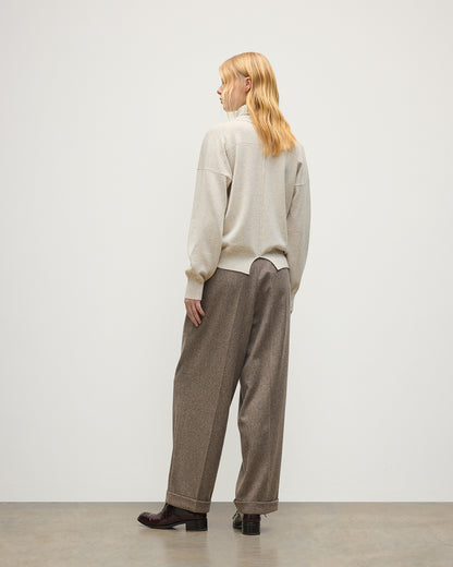 JOHNSTONS OF ELGIN JESSIE ROLL NECK SWEATER CASHMERE ROLL NECK SWEATER WITH EXPOSED SEAM DETAIL & CENTRE BACK SPLIT - 2 PLY NATURAL 100% CASHMERE KAP05987Q26372