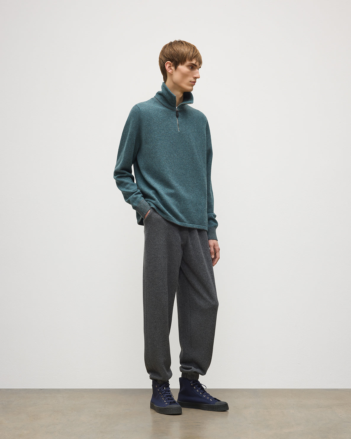 JOHNSTONS OF ELGIN TWEEL HALF ZIP SWEATER CASHMERE ZIP NECK TWILL STITCH SWEATER - 2 PLY GREY & GREEN 100% CASHMERE KAP06137Q26308
