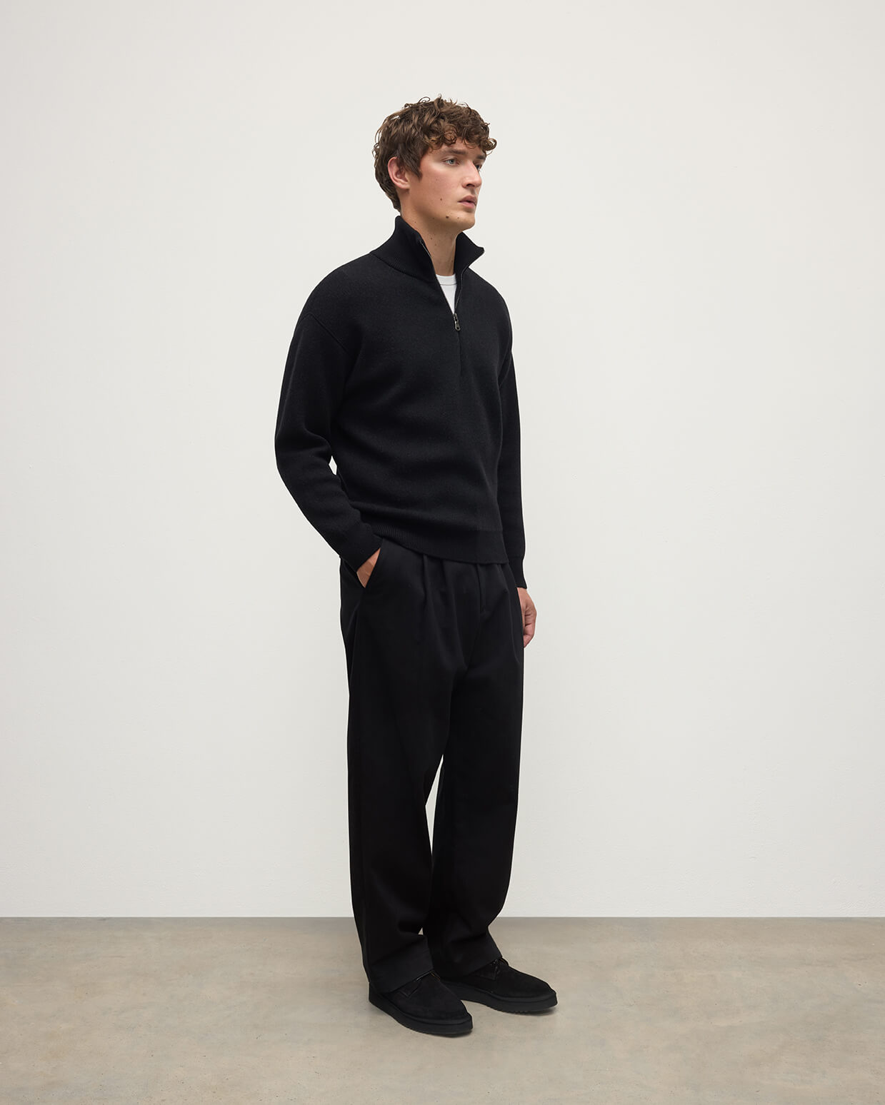 Johnstons of Elgin AW25 Men's Knitwear Iron & Black Double Face Cashmere Black Half Zip Jumper KBA01023Q25336