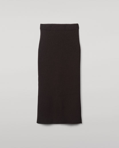 Johnstons of Elgin AW25 Women's Knitwear Molasses Cashmere Brown Midi Skirt Back KBC01032SB7290