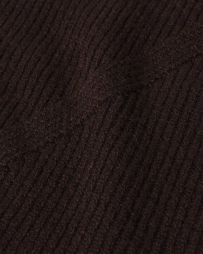 Johnstons of Elgin AW25 Women's Knitwear Molasses Sleeveless Brown Cashmere Tank Top close up KBI01037SB7290