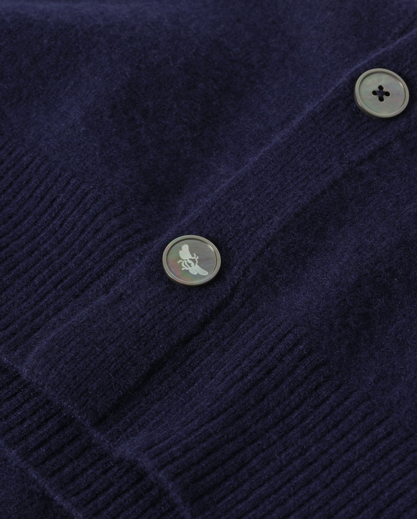 JOHNSTONS OF ELGIN BOYCE VEE CARDIGAN BRUSHED CASHMERE SILK VEE NECK CARDIGAN DARK BLUE 74% CASHMERE, 26% SILK KBP01098HD4510