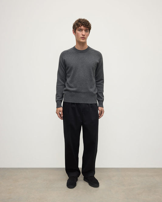 Johnstons of Elgin AW25 Men's Knitwear Charcoal Superfine Merino Relaxed Grey Jumper KDA00770HA7204