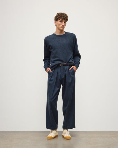JOHNSTONS OF ELGIN CRAIGIE CREW SWEATER LAMBSWOOL CREW NECK SWEATER DARK BLUE 100% LAMBSWOOL KDA00815HA7243