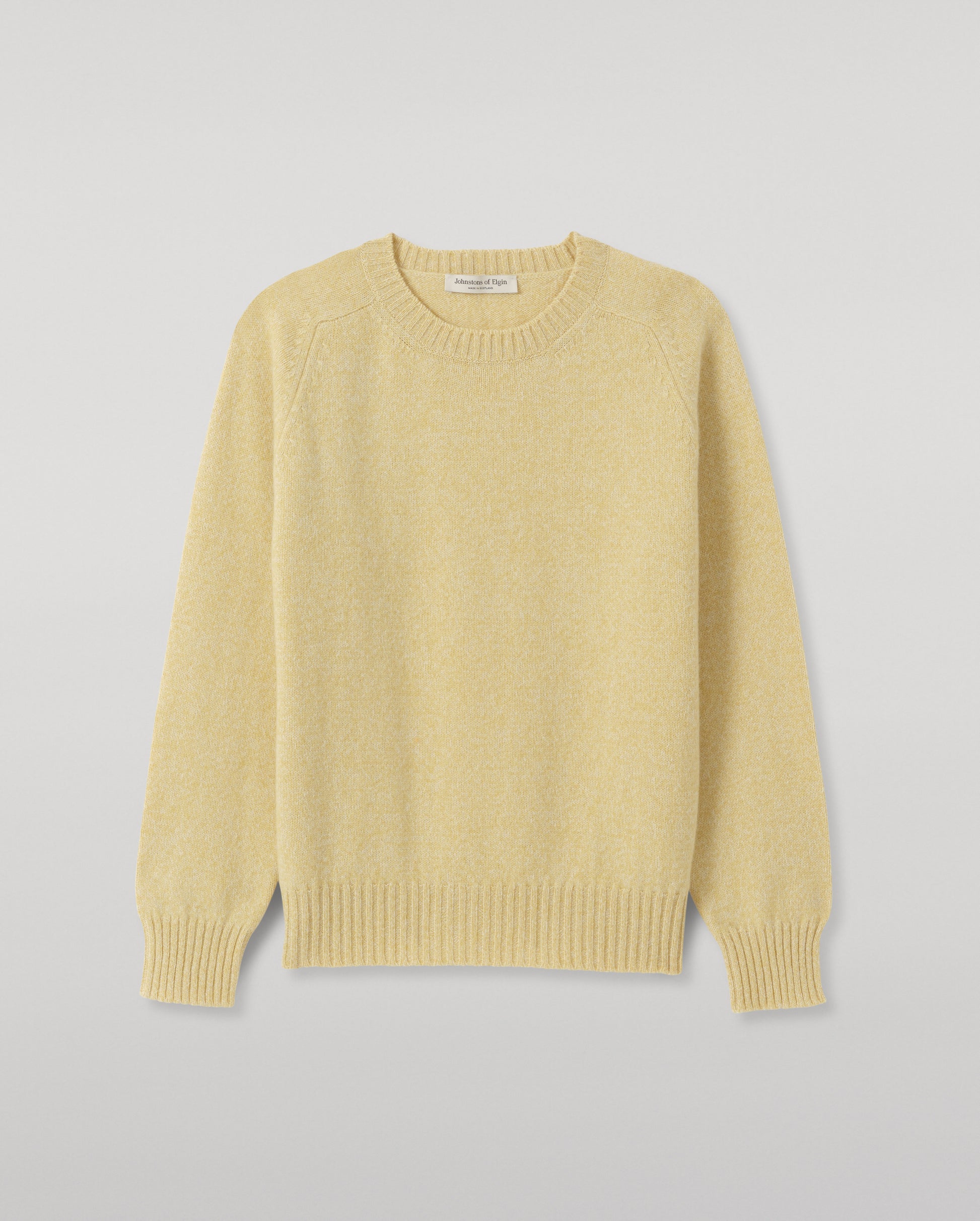 JOHNSTONS OF ELGIN BLYTH CREW SWEATER LAMBSWOOL ROUND NECK SADDLE SHOULDER SWEATER LIGHT YELLOW 100% LAMBSWOOL KDA00821HF0026