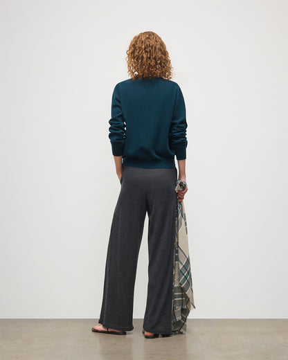 JOHNSTONS OF ELGIN WOMENS INA PANTS GREY 100% MERINO WOOL WITH LUNAN BOTTLE GREEN CASHMERE SWEATER, WITH ORON CASHMERE SCARF KDI00786HA4126