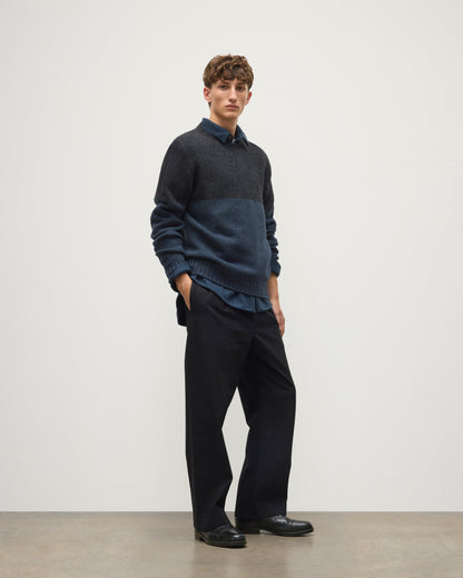 JOHNSTONS OF ELGIN OGILVIE CREW SWEATER LAMBSWOOL COLOURBLOCK CREW NECK SWEATER DARK GREY 100% LAMBSWOOL KDI00816Q26348