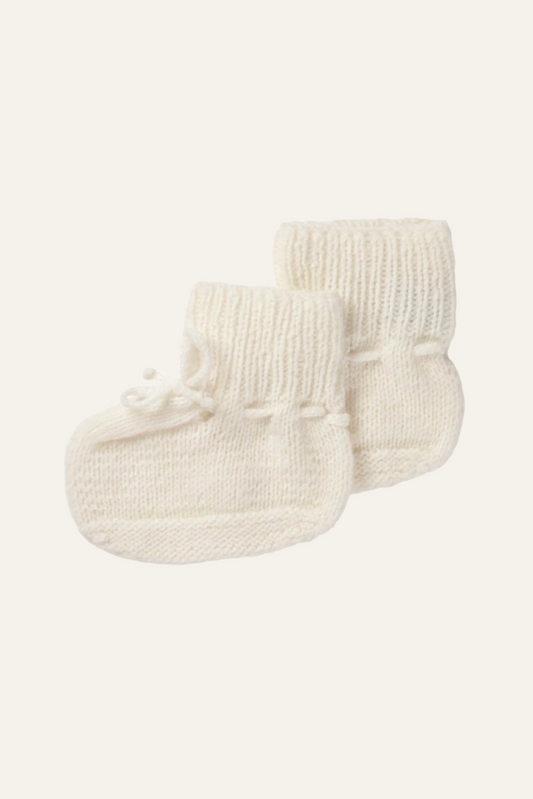 Johnstons of Elgin Hand Knitted Cashmere Baby Booties in Ecru on white background JA000114SA0132ONE