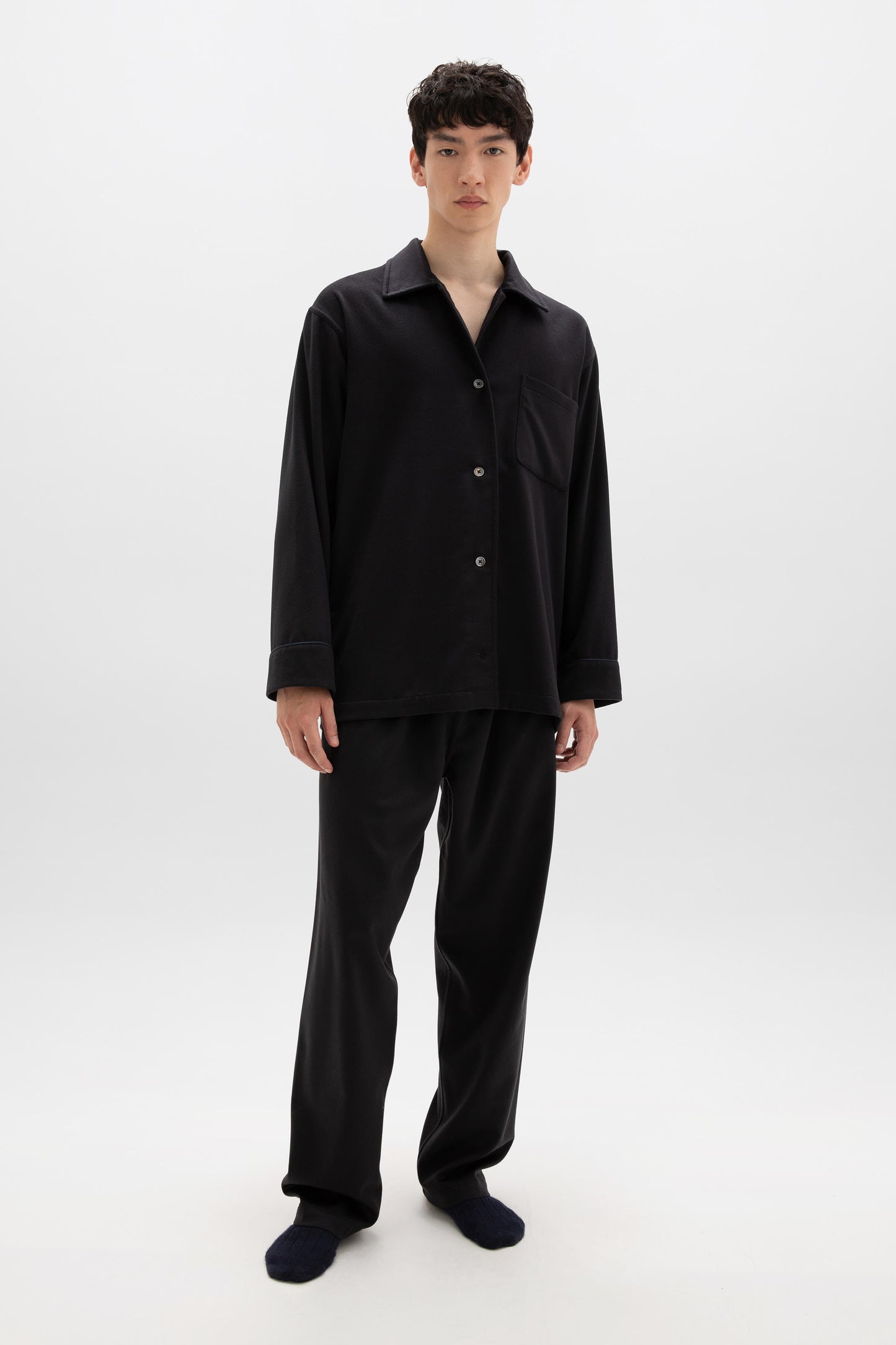 Johnstons of Elgin AW24 Men's Tailoring Navy Cashmere Pyjama Lounge Set TA000557RU65880