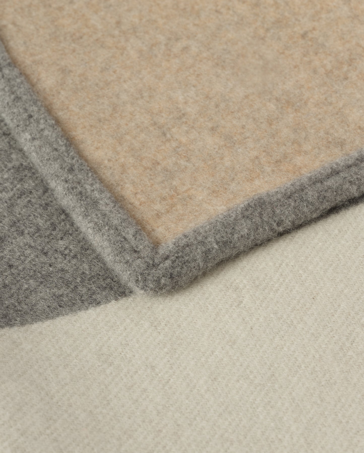 Johnstons of Elgin 100% Cashmere Art Geometric Blanket in Contemporary Neutral, Grey & Beige TA000683RU7763ONE